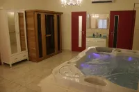 Penzion 4 Dvory Hotels in Hluboka Nad Vltavou