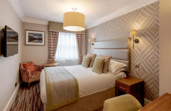 湖泊區斯基道酒店