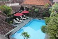 프람바난 게스트하우스