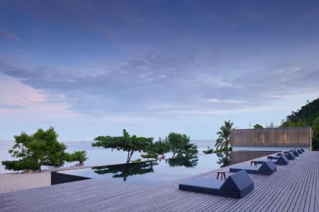 Innit Lombok Отели в г. Pemongkong