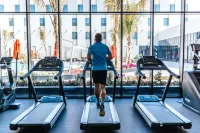 Maani Muscat Hotel & Suites - Gym