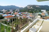 The Base: Hua Hin - 3-Star