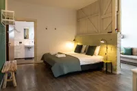 De Johanneshoeve Hotels near Vroomshoop railway station