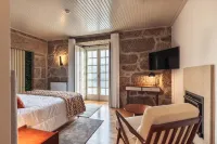 Casa da Ribeira Hotels in Penha Longa
