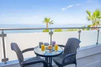Queen Mary Beachfront Studios Hotels in Stalos