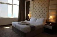 Dolphin Continental Hotel
