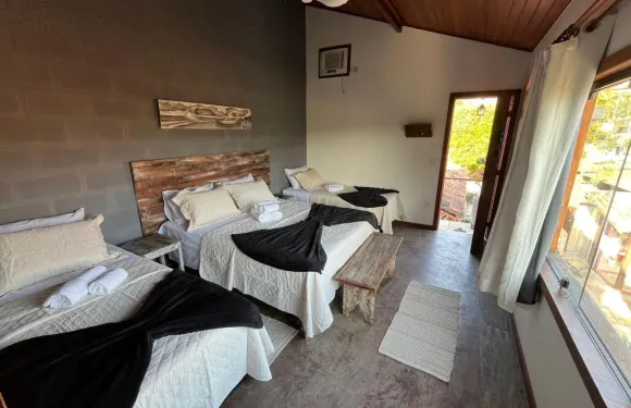 阿羅拉旅館客房