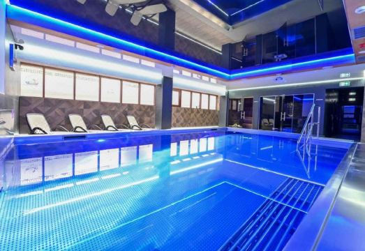 1. 호텔 루드닉..