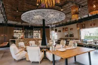 Oblík Resort Hotels in Brux