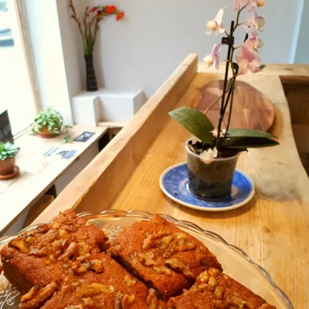Ty Glyndwr Bunkhouse, Bar and Cafe