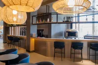 宜必思納維根特斯伊塔雅伊酒店 - 酒吧