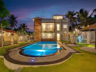 Hasthri Boutique Blue Apartment in Ahangama with pool Near Beach