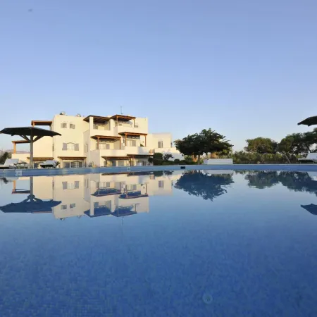 Ammos Naxos Exclusive Apartments & Studios