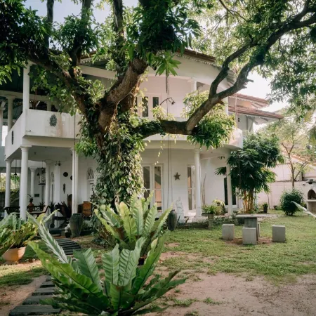 SkyPort Villa
