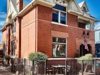 Off Broadway B & B Hotels near Trve Brewing