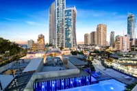 Circle on Cavill Apartments - Central Surfers Paradise - Hosted by wowstay - Apartments