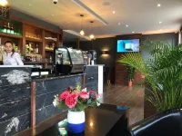 Eagle Hotel Luton Airport Hotel a Luton