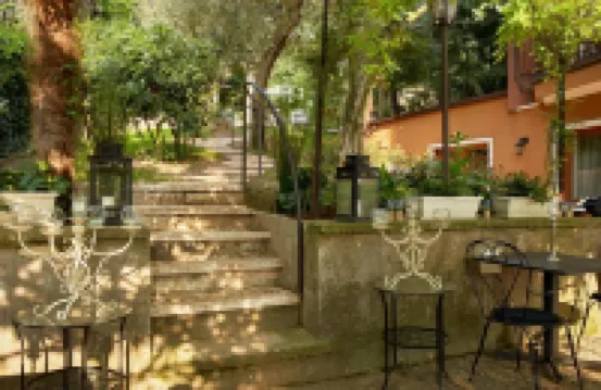 卡德利恩茲住宿加早餐旅館