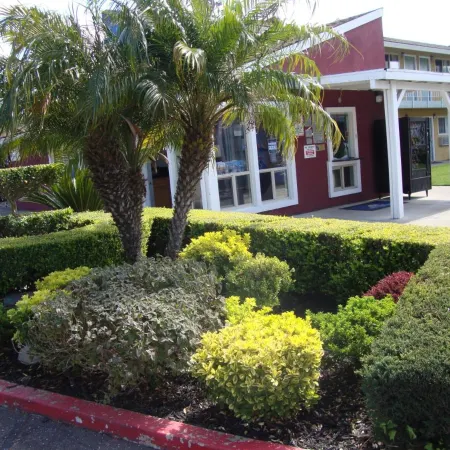 Oasis Inn Sacramento- Elk Grove