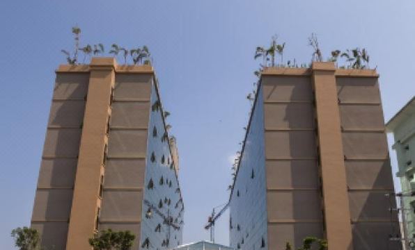 Elegant Airport Hotel