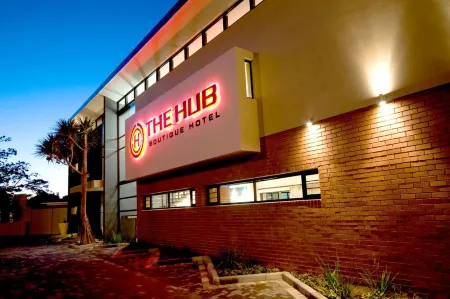 The Hub Urban Hotel Отели в г. Порт-Элизабет