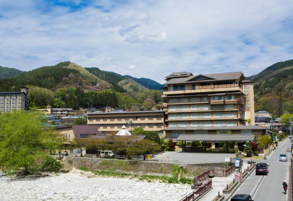 hotel overview picture