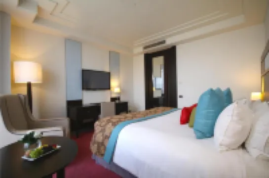 Hesperia WTC Valencia فنادق في 