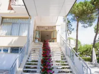 Hotel Happy Hotels in Milano Marittima