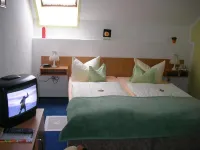 Hotel-Pension am Mühlberg Hotels in Lubbenau