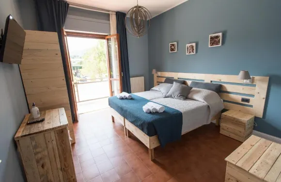 吉尼澤奈拉酒店