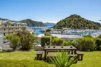 Harbour View Motel Hotels in Picton