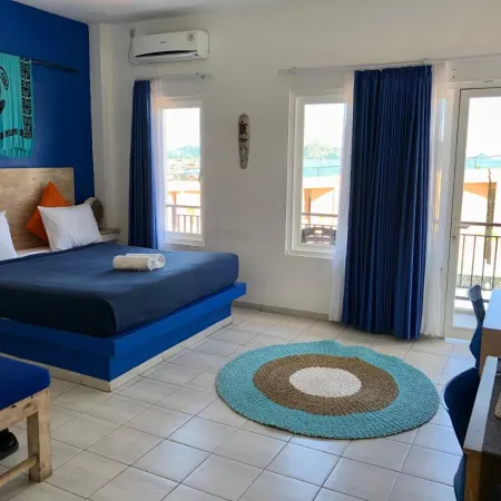 Blue Ocean Hotel