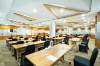 Golden Tulip Pontianak Hotels in Darat Sekip