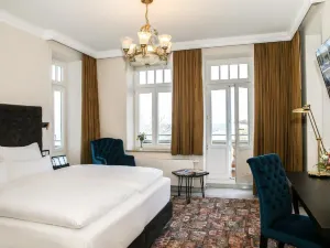 Meergut Hotels