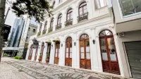 Johnscher by SJ - San Juan Curitiba Hotels in Куритиба