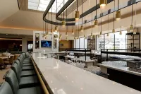 Omni Las Colinas Hotel - bar