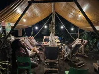 Peaceland Hostel