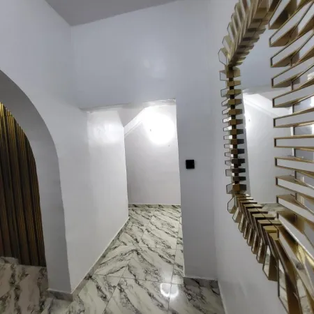 The Milton Apartment Отели в г. Айкжа