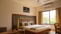 Hotel Ganpati Palace Shirdi Newly Renovated Hotel a Shirdi