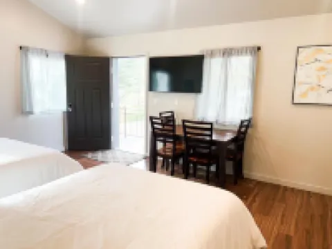 スプルース ロッジ