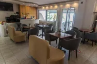 Panorama Hotel Hotels in Kimi