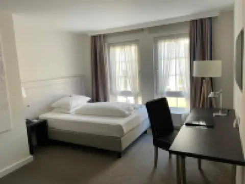 Das Goldene Lamm Aalen Hoteles en Aalen