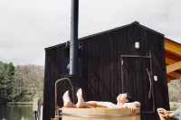 Earthboat Village Kurohime