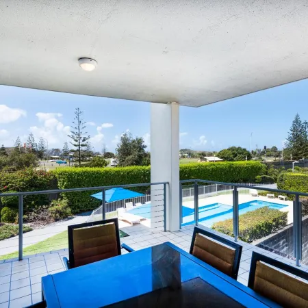Pacific Marina Apartments