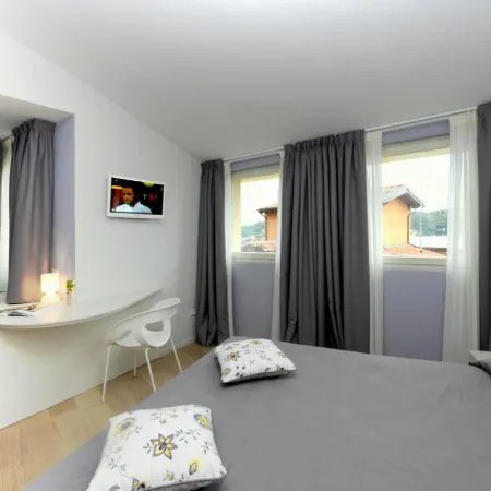 Aromi Piccolo Hotel