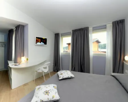 Aromi Piccolo Hotel Hotels in Salo