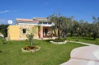 Three Stars Luxury Villas - Swimmingpools