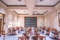 Gran Hotel Isabel Riquelme - parking