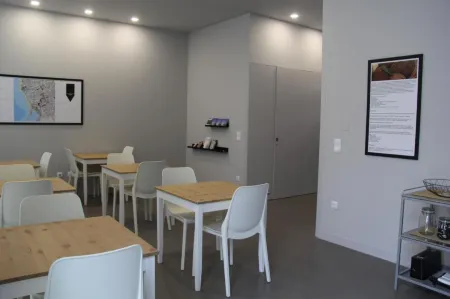 StayInn City - Póvoa de Varzim Отели рядом с достопримечательностью «Povoa de Varzim Station»