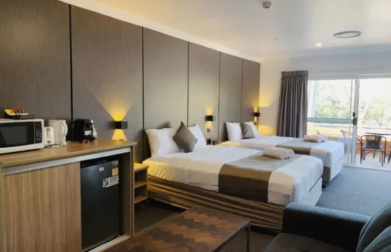 赫斯基森海灘汽車旅館